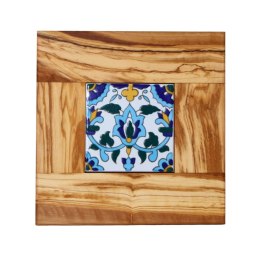 Deska z drewna oliwnego do krojenia serwowania wzór 2 22x22cm